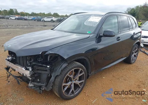 2022 BMW X5 xDrive40I z USA, uszkodzony, nr VIN 5UXCR6C01N9L91789